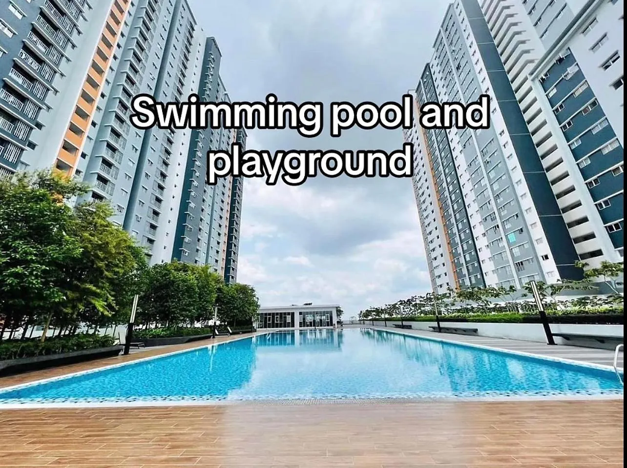 Apartment Deeb Klia Condominium Sepang